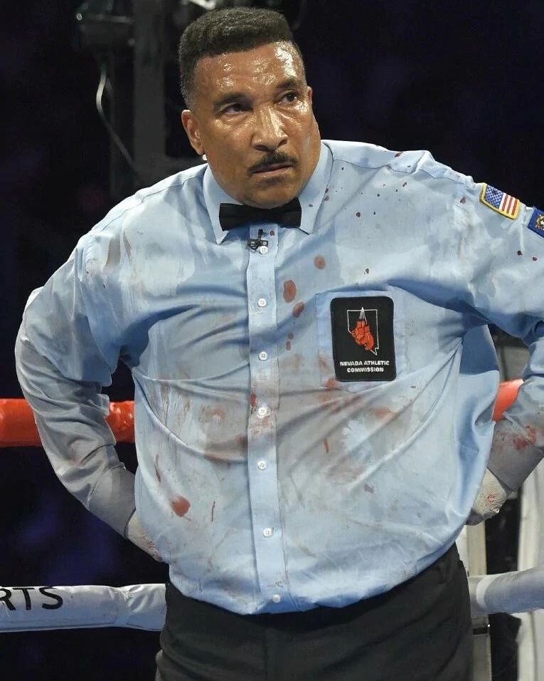 Tony Weeks Magnet Boxing Picture
