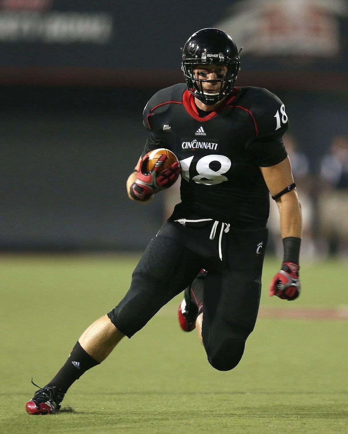 Travis Kelce Photo Cincinnati Bearcats Football Picture Ncaa