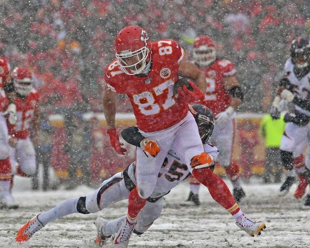 Travis Kelce Magnet Kansas City Chiefs Kc Picture Nfl Football Snow