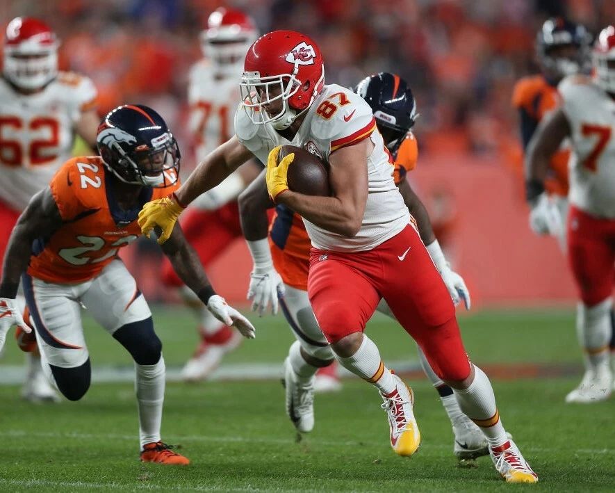 Travis Kelce Photo Kansas City Chiefs Kc Picture Nfl Football Vs Broncos