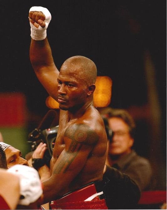 Travis Simms Magnet Boxing Picture Arm Raised In Victory