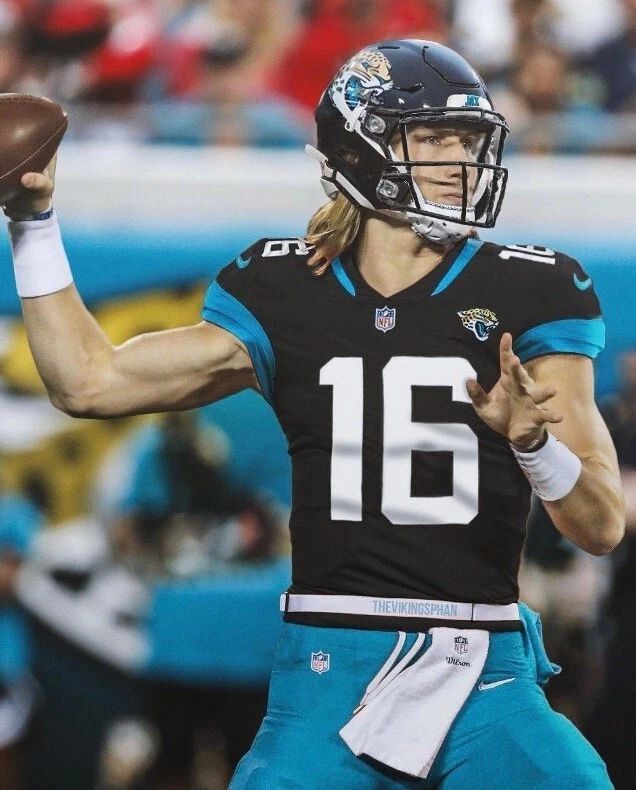 Trevor Lawrence Keychain Jacksonville Jaguars Picture Nfl Football Action