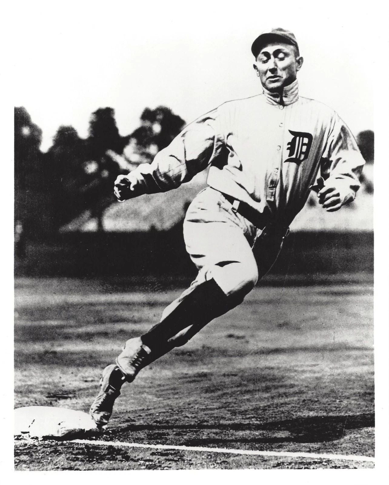 Ty Cobb Magnet Detroit Tigers Baseball Picture Rounding Base Mlb