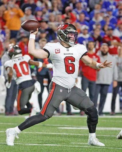 Tampa Bay Buccaneers Baker Mayfield Glossy Photo Nfl Print Football Poster 2