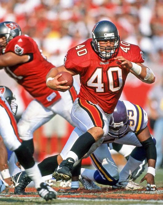 Tampa Bay Buccaneers Mike Alstott Glossy Keychain Nfl Football Keychain