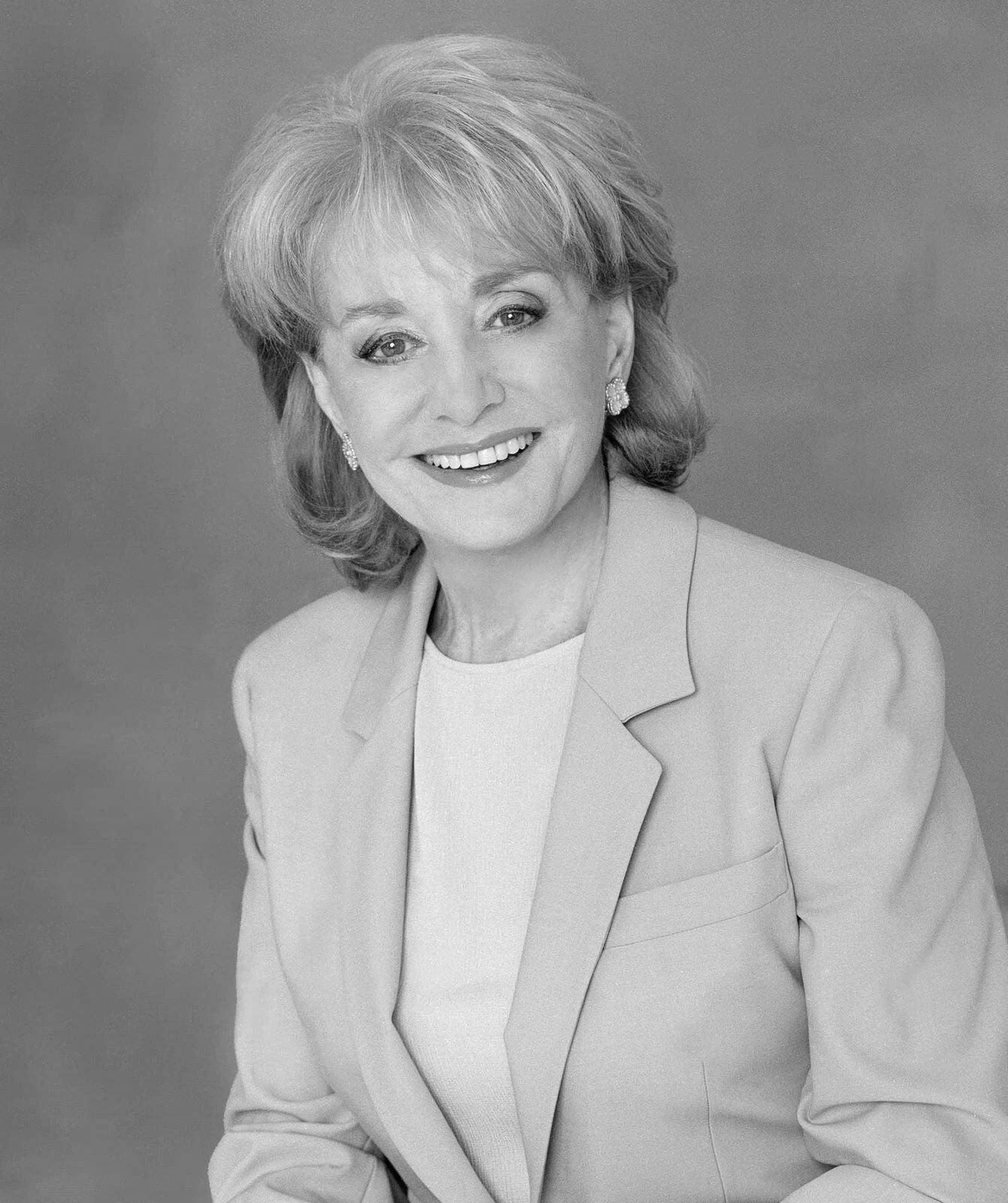 Television Journalist Barbara Walters Classic Picture Magnet Print