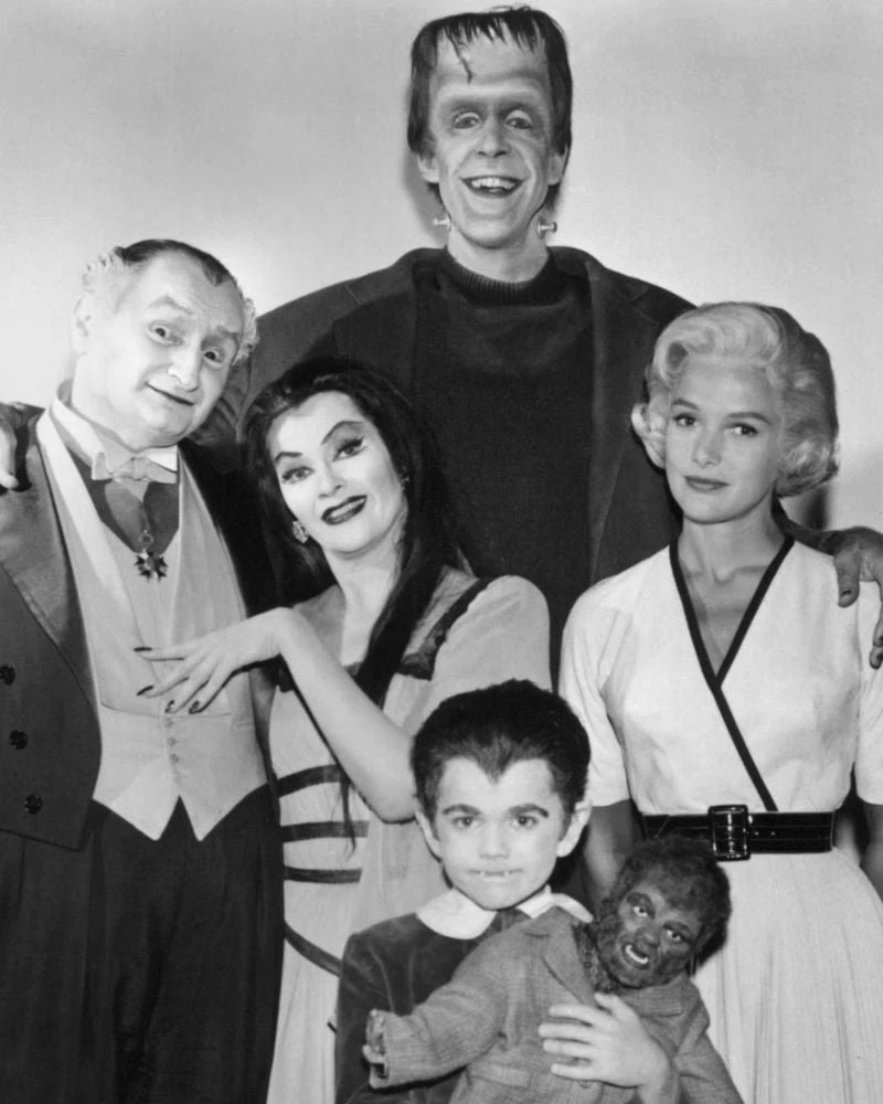 The Munsters Television Cast Black And White Photo Picture Print Poster 8 X 10