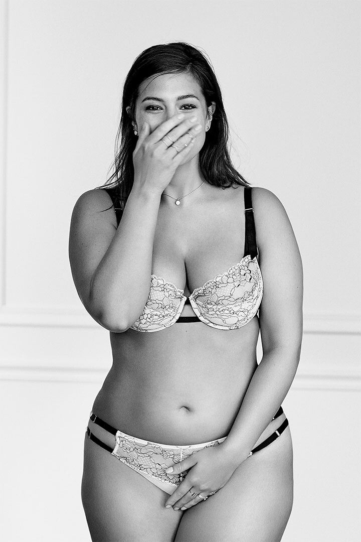 Think Big Sexy Female Model Underwear Black White Wall Home Decor Jigsaw Puzzle
