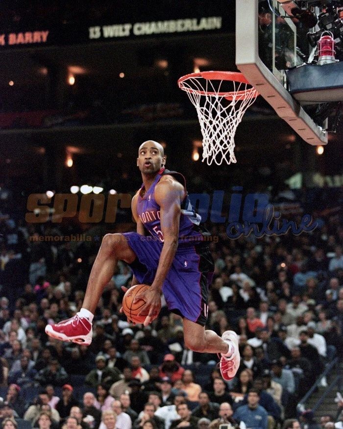 Toronto Raptors Vince Carter Glossy Keychain 2000 Dunk Contest Keychain