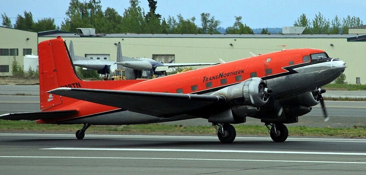 Transnorthern Super Dc 3 (C 117D) In Anchorage Alaska Retro Picture Photo