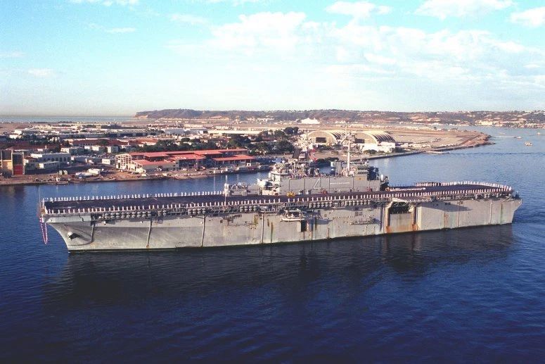 Uss Boxer Lhd 4 Photo Navy Us Usa Military Amphibious Assault Ship