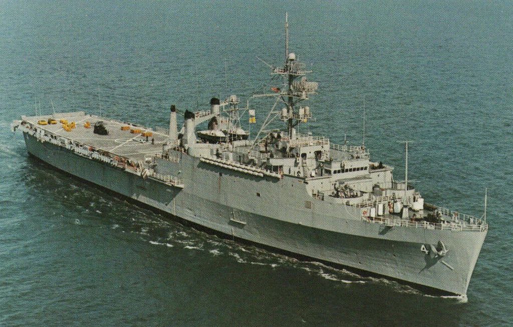 Uss Austi Magnet Lpd 4 Navy Usa Military Amphibious Transport Dock Ship