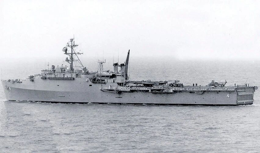 Uss Austi Photo Lpd 4 Navy Usa Military Amphibious Transport Dock Ship Bw