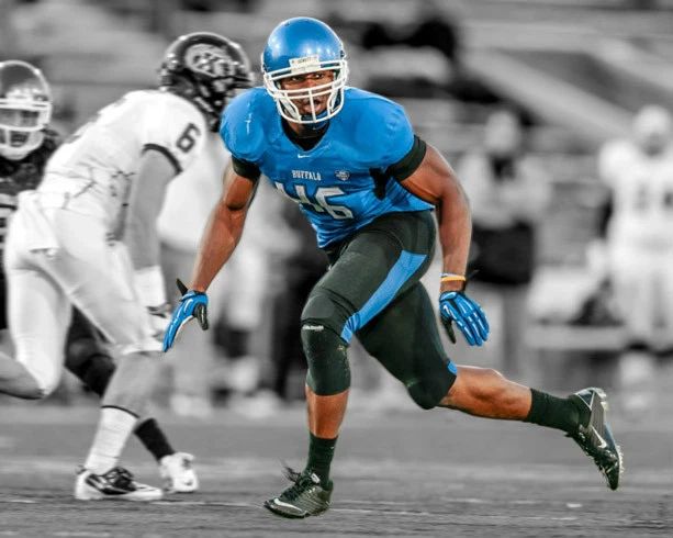 University Of Buffalo Khalil Mack Glossy Magnet Print Spotlight Magnet