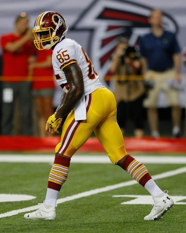 Vernon Davis Magnet Washington Redskins Picture Nfl Football