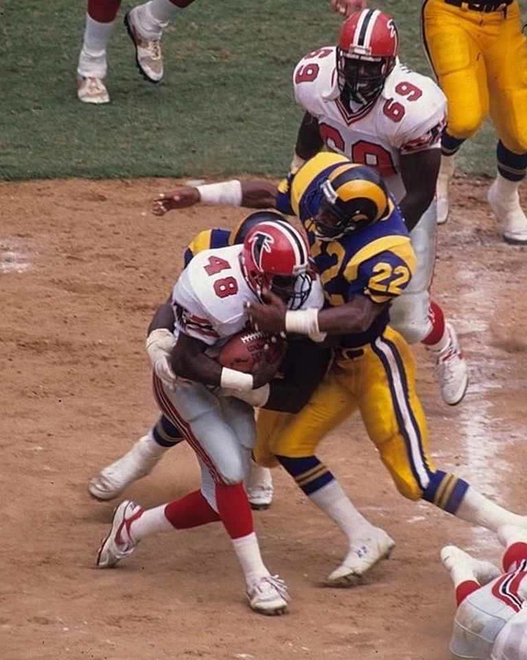 Vince Newsome Photo Los Angeles Rams La Football Picture Nfl Vs Falcons