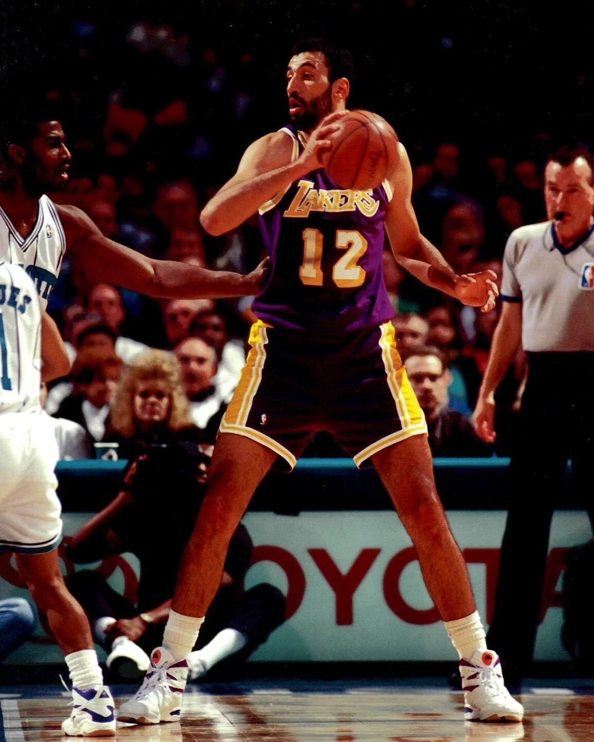 Vlade Divac Photo Los Angeles Lakers La Basketball Picture
