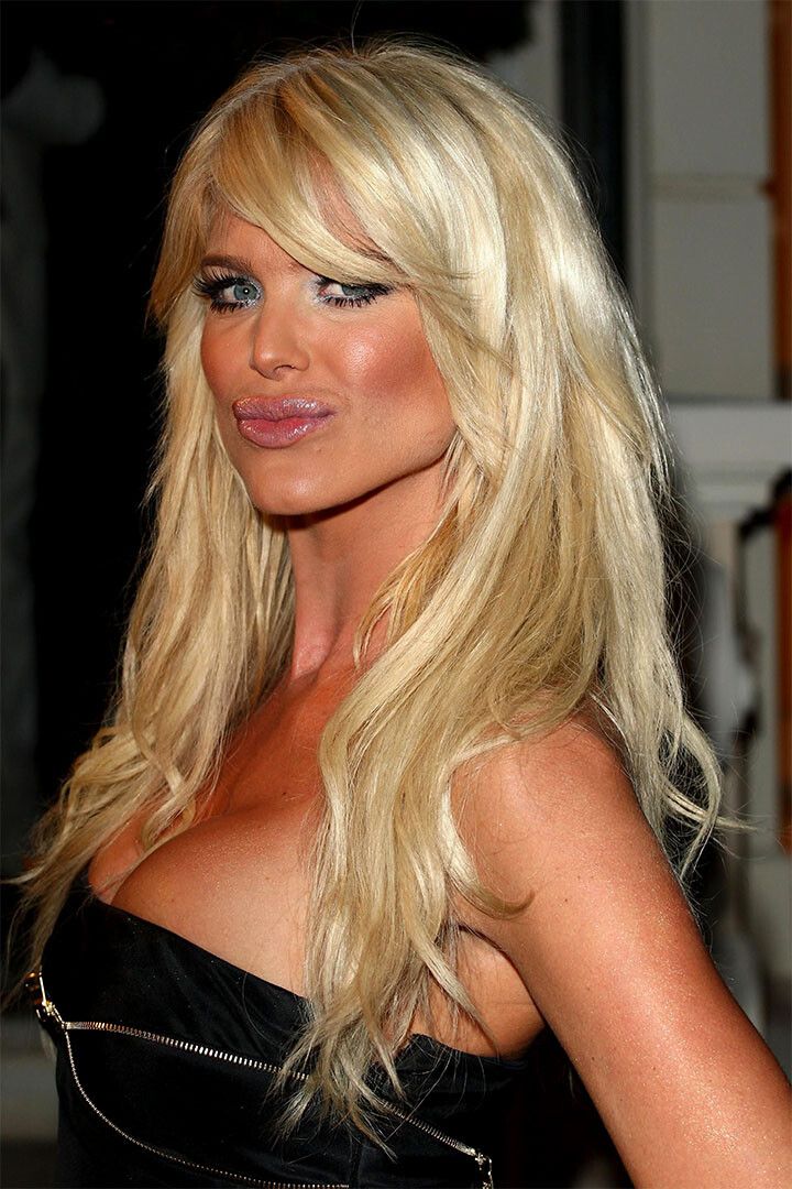 Victoria Silvstedt Hot Sexy Model Beauty Cute Jigsaw Puzzle