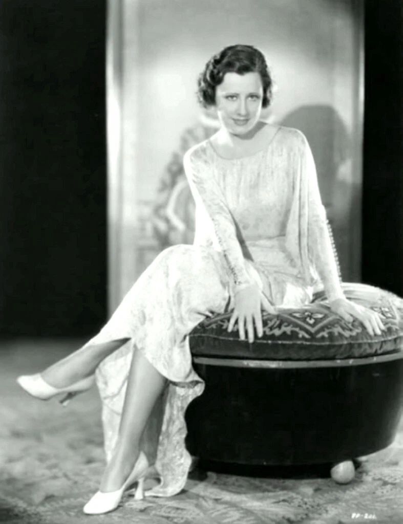 Vintage Hollywood Golden Age Actress Irene Dunne Old Picture Magnet