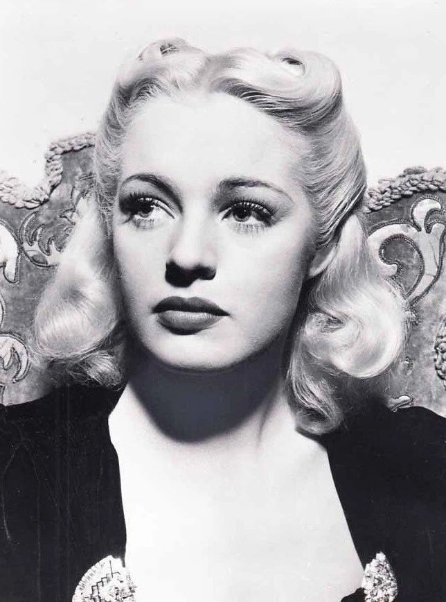 Vintage Hollywood Movie Star Mary Beth Hughes Retro Picture Magnet