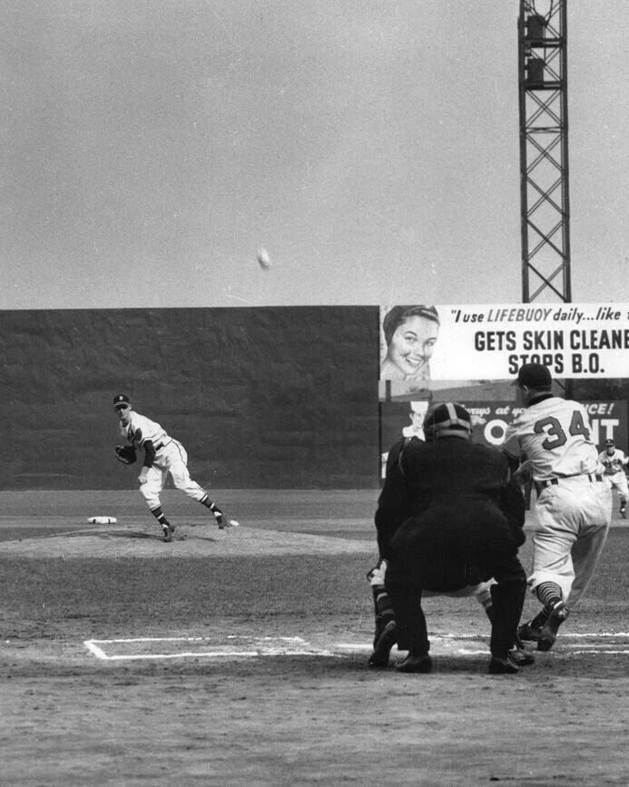 Warren Spahn Photo Milwaukee Braves Boston Picture Baseball Mlb Game Action