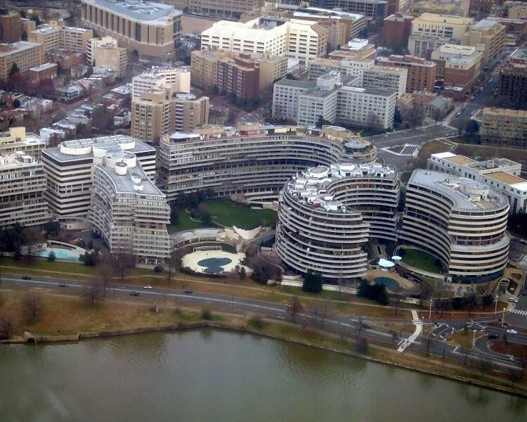 Watergate Complex Photo Picture