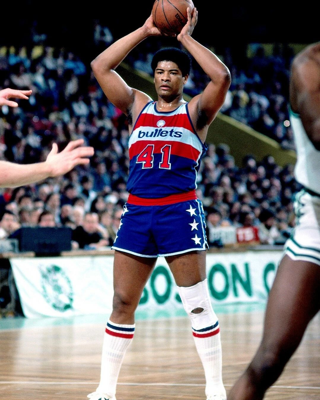 Wes Unseld Photo Washington Bullets Basketball Nba Baltimore Capital Passin