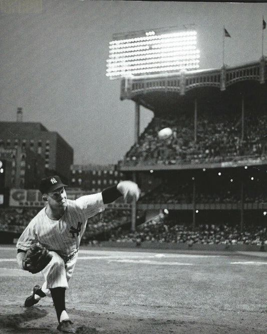 Whitey Ford Magnet New York Yankees Ny Mlb Baseball Picture Night Action