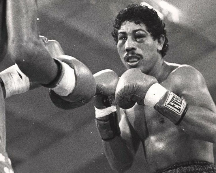Wilfredo Gomez Photo Boxing Picture Black Eye