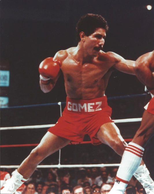 Wilfredo Gomez Photo Boxing Picture Close Up Action