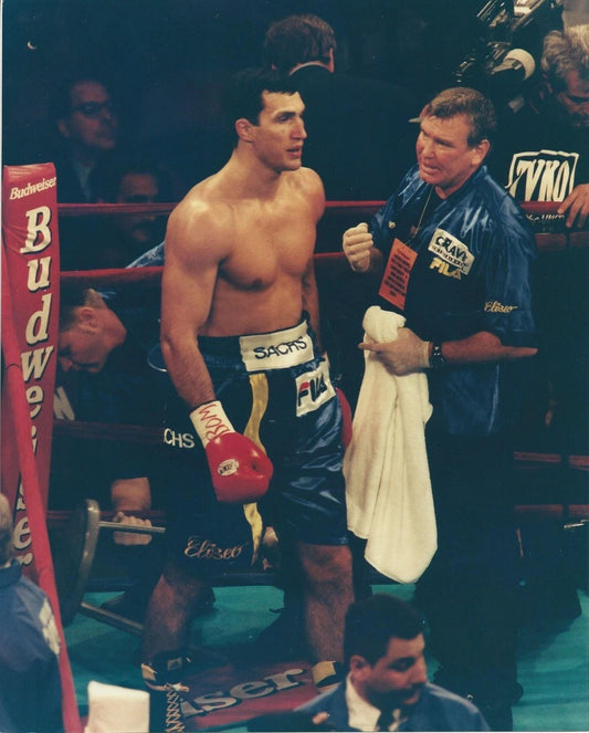 Wladimir Klitschko Magnet Boxing Picture Leaving His Corner