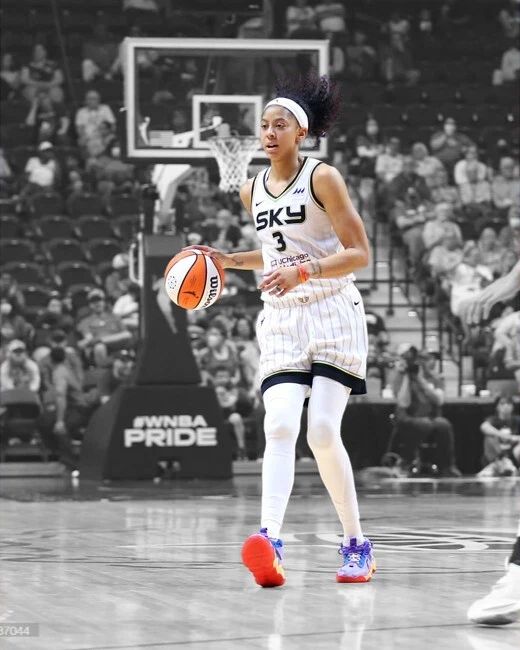 Wnba Chicago Sky Candace Parker Glossy Keychain Spotlight Keychain