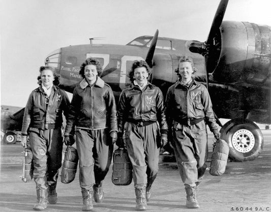 World War 2 Female Pilots Us Airforce Historic Women Picture Poster Photo Print