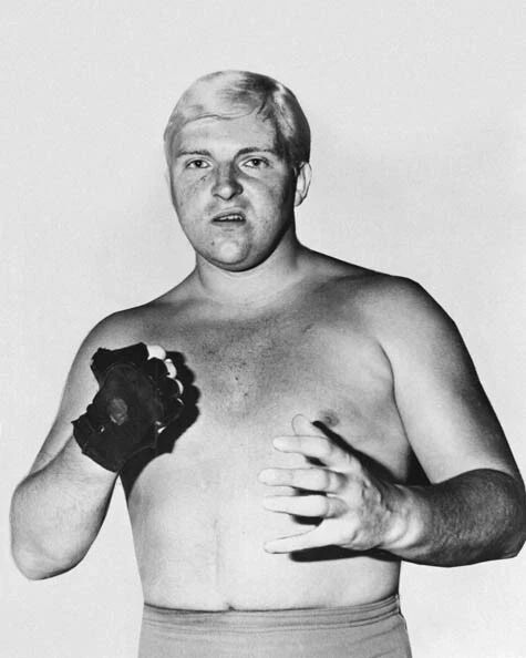 Wwa Wrestler Pretty Boy Bobby Heenan Glossy Keychain Wrestling Keychain