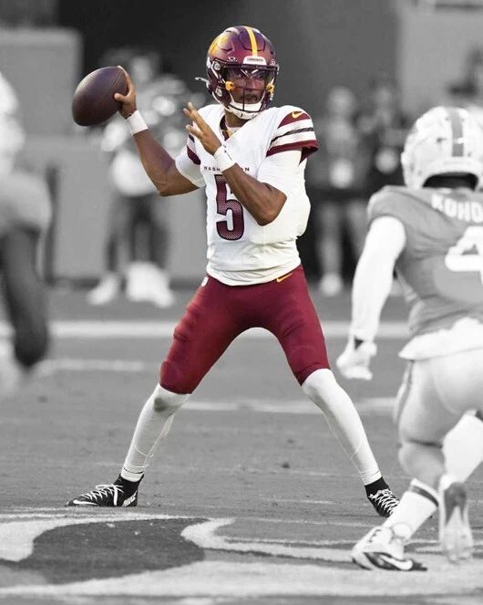 Washington Commanders Jayden Daniels Glossy Magnet Print Rookie Magnet 1