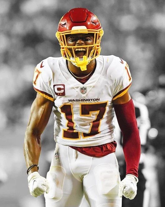 Washington Commanders Terry Mclaurin Glossy Magnet Print Football Magnet