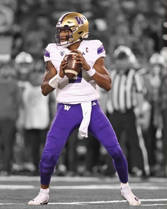 Washington Huskies Michael Penix Jr Glossy Photo Spotlight Print Poster