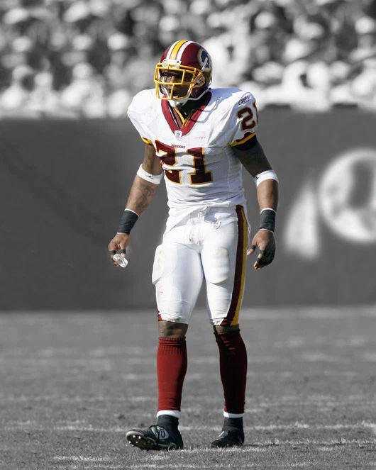 Washington Redskins Sean Taylor Glossy Photo Spotlight Print Poster