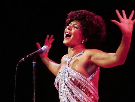 Welsch Singer Shirley Bassey Classic Publicity Picture Poster Photo