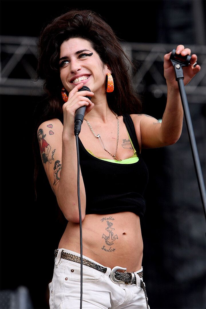 Winehouse Songwriter Artist Print Jigsaw Puzzle