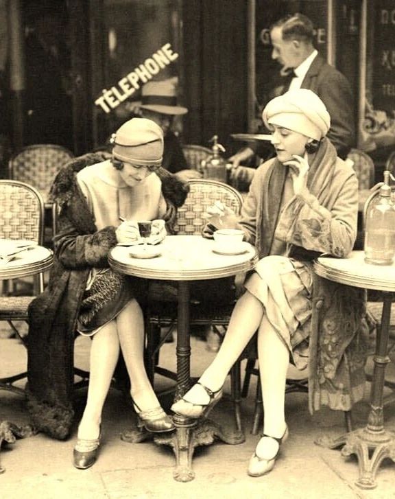 Women Drinking Coffee At A Cafe Paris France 1925 Classic Picture Keychain 8.5 X11