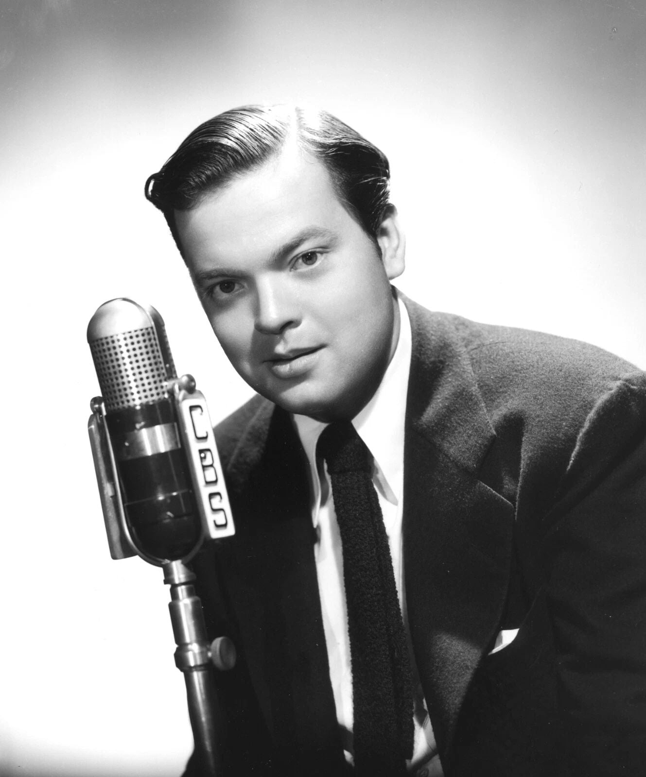 Writer Actor Director Orson Welles Classic Radio Picture Keychain Print