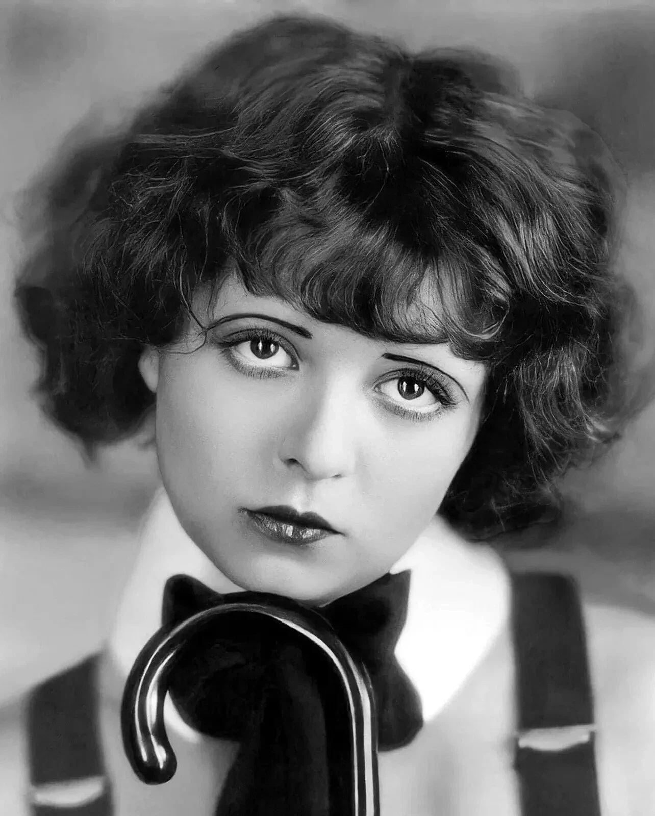 Young Clara Bow Classic Hollywood Actress Portrait Picture Keychain