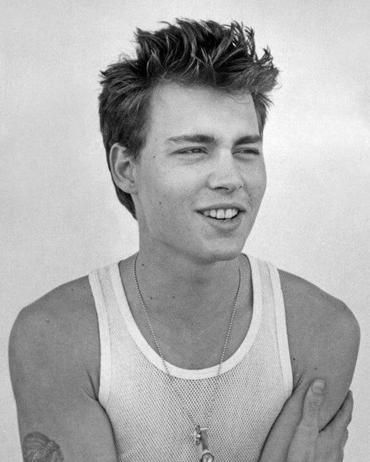 Young Hollywood Actor Johnny Depp Glossy Magnet Celebrity Print