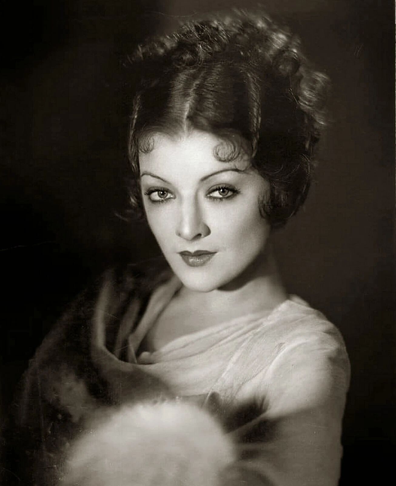 Young Hollywood Star Myrna Loy Classic Retro Actress Portrait Picture Keychain