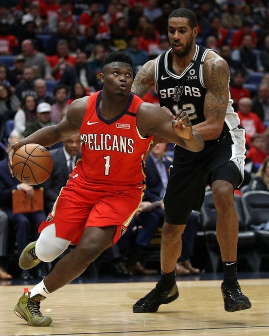 Zion Williamson Photo New Orleans Pelicans Basketball Nba Vs Spurs