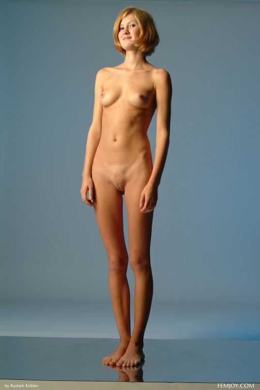 PHOTO (ART NUDES) FINE ART Professional FEMALE MODEL 8x10 Print