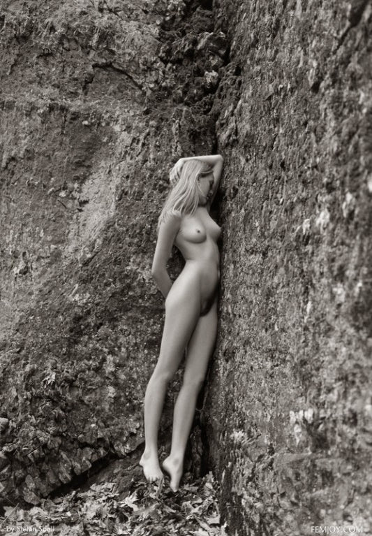 PHOTO (ART NUDES) FINE ART Professional FEMALE MODEL 8x10 Print