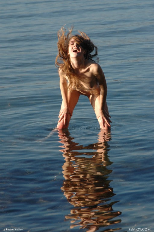 PHOTO (ART NUDES) FINE ART Professional FEMALE MODEL 8x10 Print