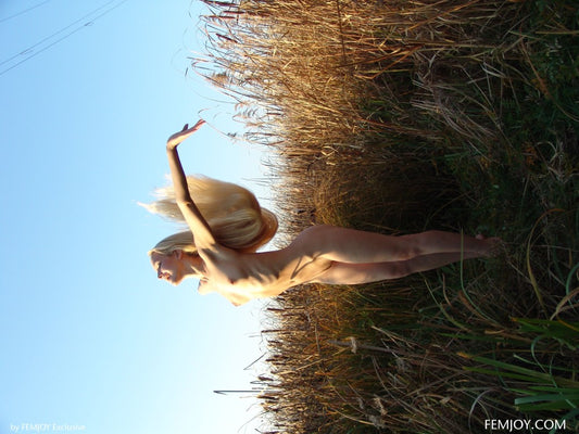 PHOTO (ART NUDES) FINE ART Professional FEMALE MODEL 8x10 Print